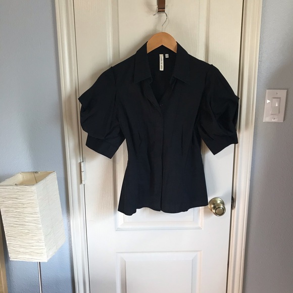 Robbi and Nikki black shirt w puff short sleeves - Picture 10 of 16